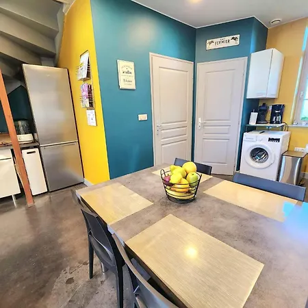 Le Domaine Du Templier - Marechal Гостевой дом 3*