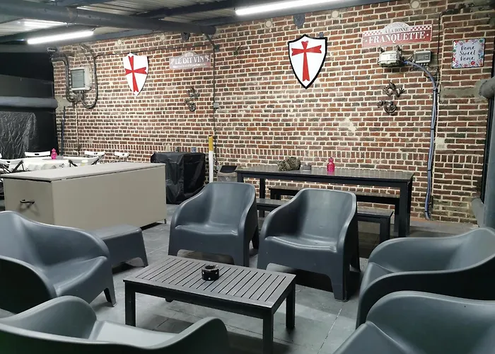 Le Domaine Du Templier - Maréchal 3* Borre